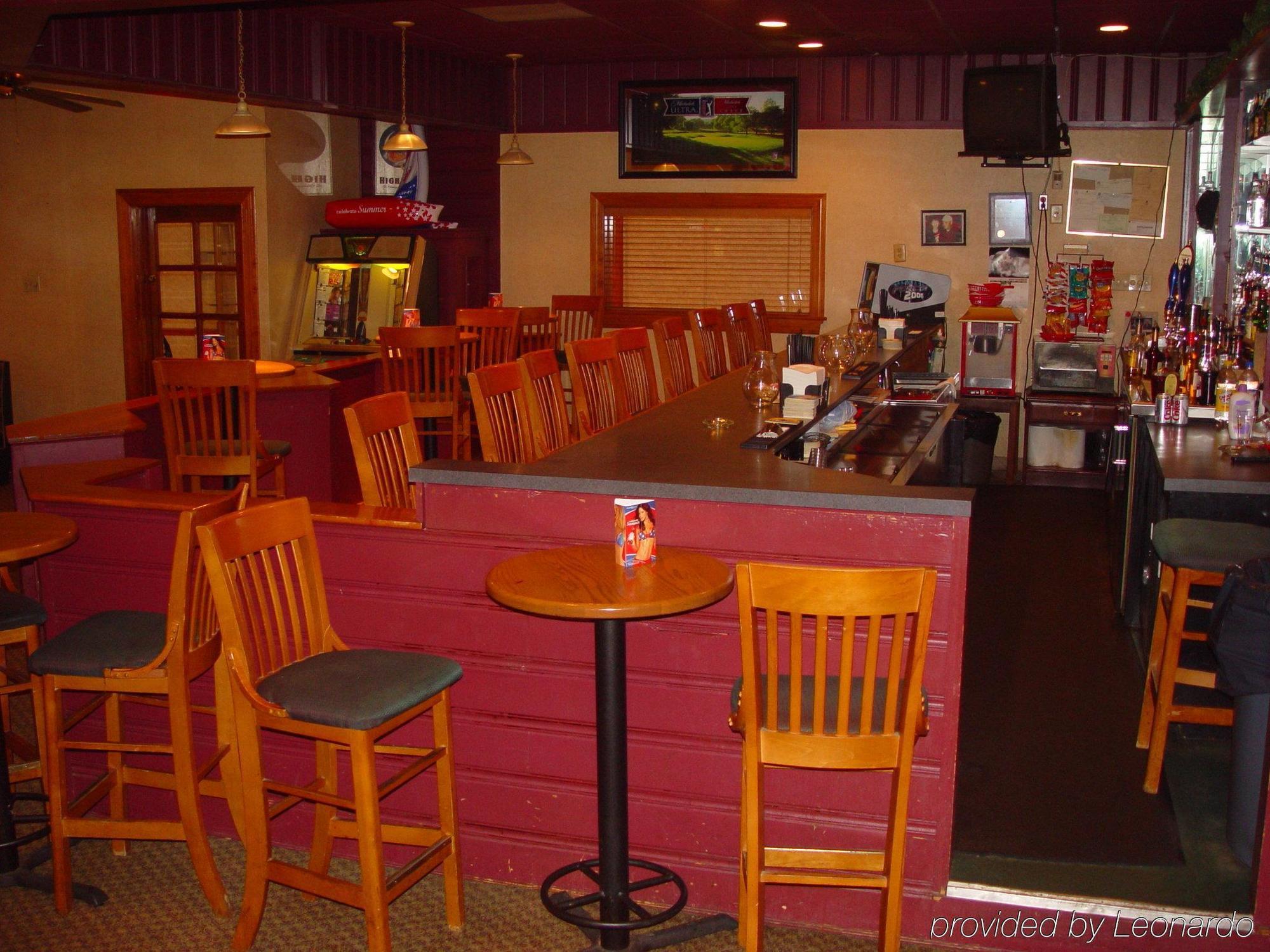 Mayfair Inn Williamston Restaurante foto